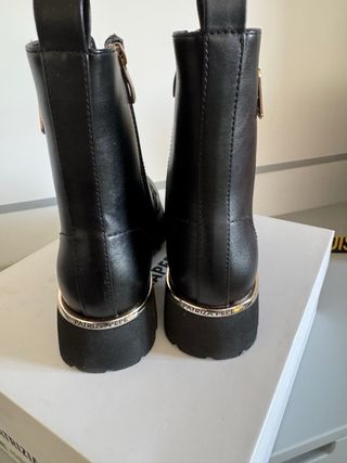 Stivaletti Patrizia Pepe n.37