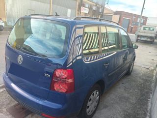 Volkswagen Touran 2010