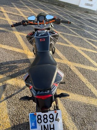 KTM Duke 125