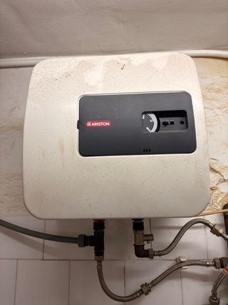 Termo Eléctrico Ariston