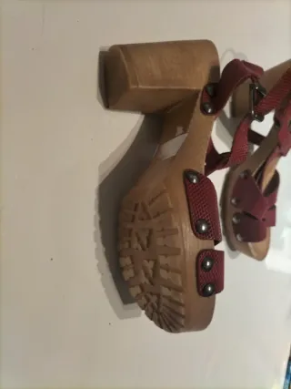 Porronet Sandalias Rojas Tacon