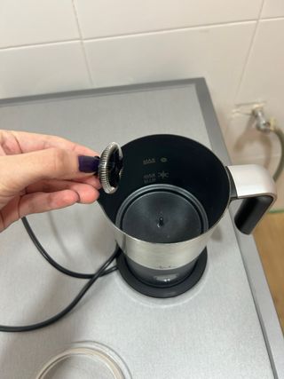 Espumador y calentador de leche Jata