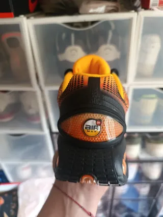 Nike Air Max DN Negro Naranja