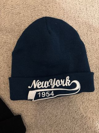 Gorros de invierno negro y azul