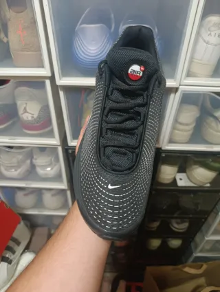 Nike Air Max DN Negro/Rojo