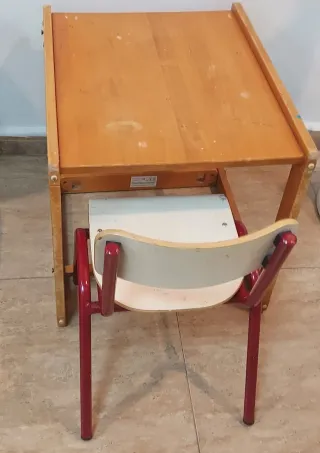 Mesita y Silla Infantil Madera y Metal