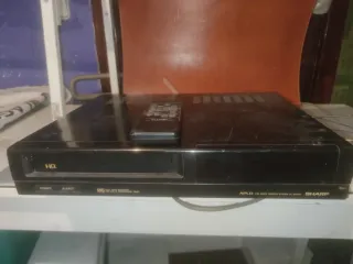 Reproductor VHS Sharp HQ