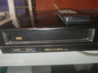 Reproductor VHS Sharp HQ