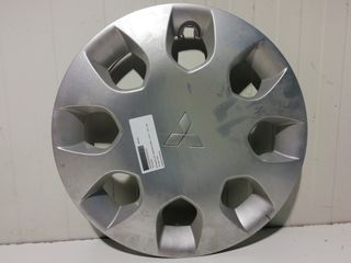 TAPACUBOS MITSUBISHI COLT BERLINA 3 (CZ)