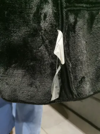 Abrigo largo de piel sintética negro