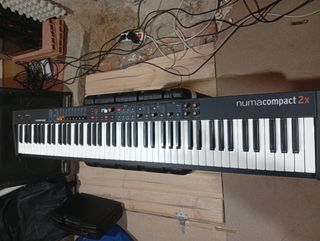 Teclado Studiologic Numa Compact 2X