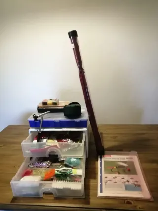 Caña de mosca, carrete y kit