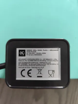 Plancha grill sandwichera eléctrica