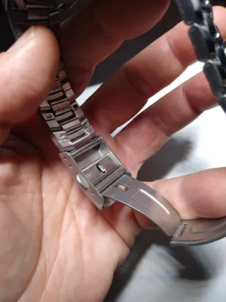 Reloj Casio Edifice Negro y Plateado