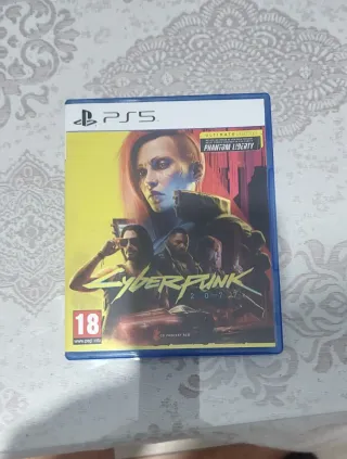 Cyberpunk 2077 PS5 Juego Físico sólo