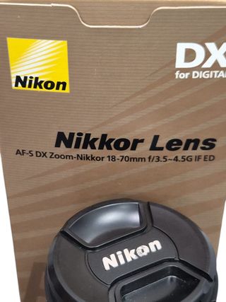 Objetivo Nikon Nikkor AF-S DX 18-70mm