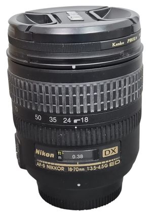 Objetivo Nikon Nikkor AF-S DX 18-70mm