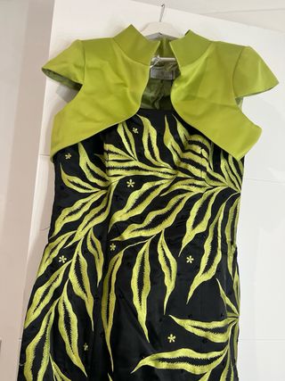 Vestido de fiesta negro y verde