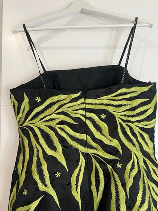 Vestido de fiesta negro y verde