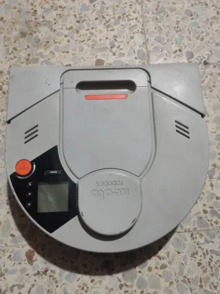 Aspirador Neato Robotics. +Base de carga.