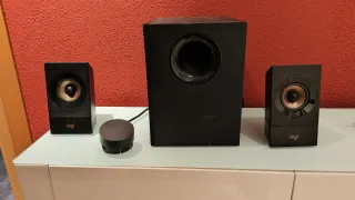 Altavoces Logitech Negros