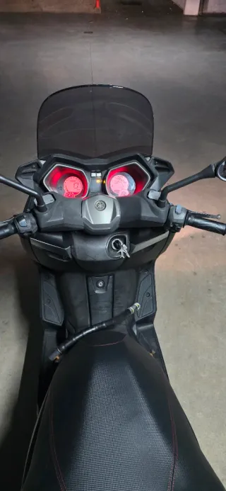 Yamaha Xmax 125