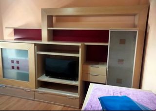 Librería de madera de gran capacidad