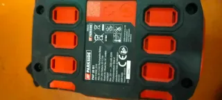 Lijadora parkside casi nuevo, Batería y cargador