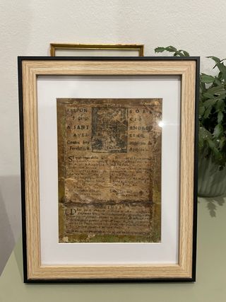 Antiguo documento religioso