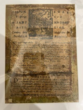 Antiguo documento religioso
