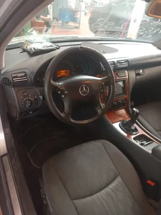 Mercedes-Benz Clase C 2001