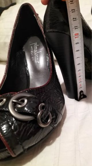 Zapatos de tacón negros Primadonna 38