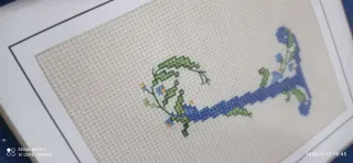 Cuadro punto de cruz letras J y B