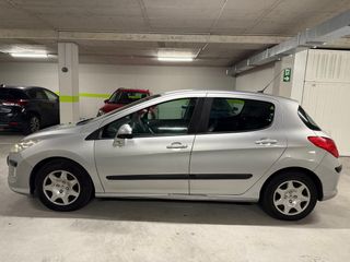 Peugeot 308 2011
