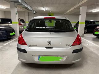 Peugeot 308 2011