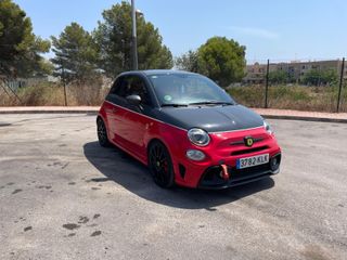 Abarth 500 595 Competizione 1.4 16v T-Jet 132kW E6