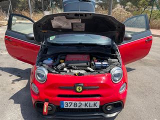 Abarth 500 595 Competizione 1.4 16v T-Jet 132kW E6