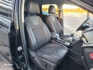 Ford Kuga 2.0 TDCi 140 4x2 Titanium