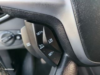 Ford Kuga 2.0 TDCi 140 4x2 Titanium