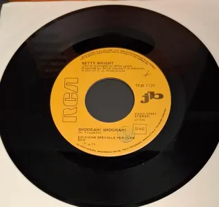 45 giri David Bowie-Betty Wright