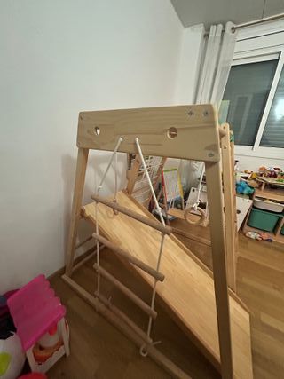 Parque infantil de madera