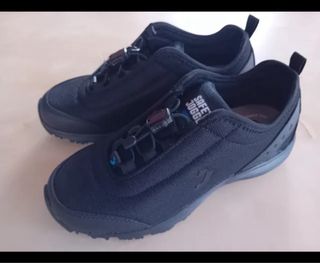 Zapatos de seguridad negros