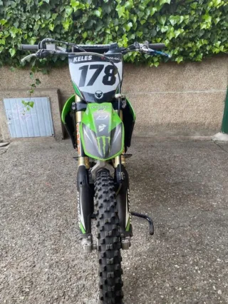 Kawasaki KXF 250 Motocross