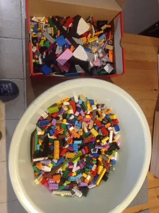 Lote Lego: Ladrillos, Vehículos, Figuras