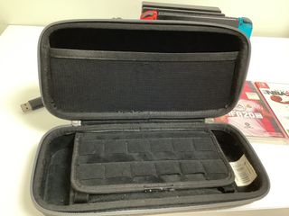 Nintendo Switch + Accesorios y Juegos