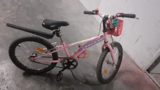 Bicicleta.