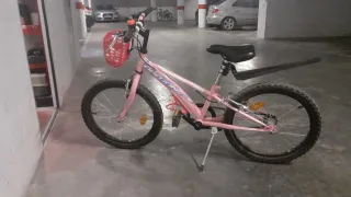 Bicicleta.