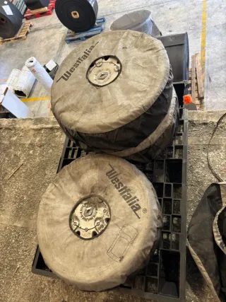 Rueda de coche invierno Renault  Marca Nexem