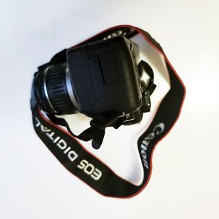 Canon EOS 500D Cámara Digital Negra