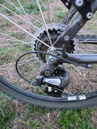 Bicicleta eléctrica Btwin Doble suspension